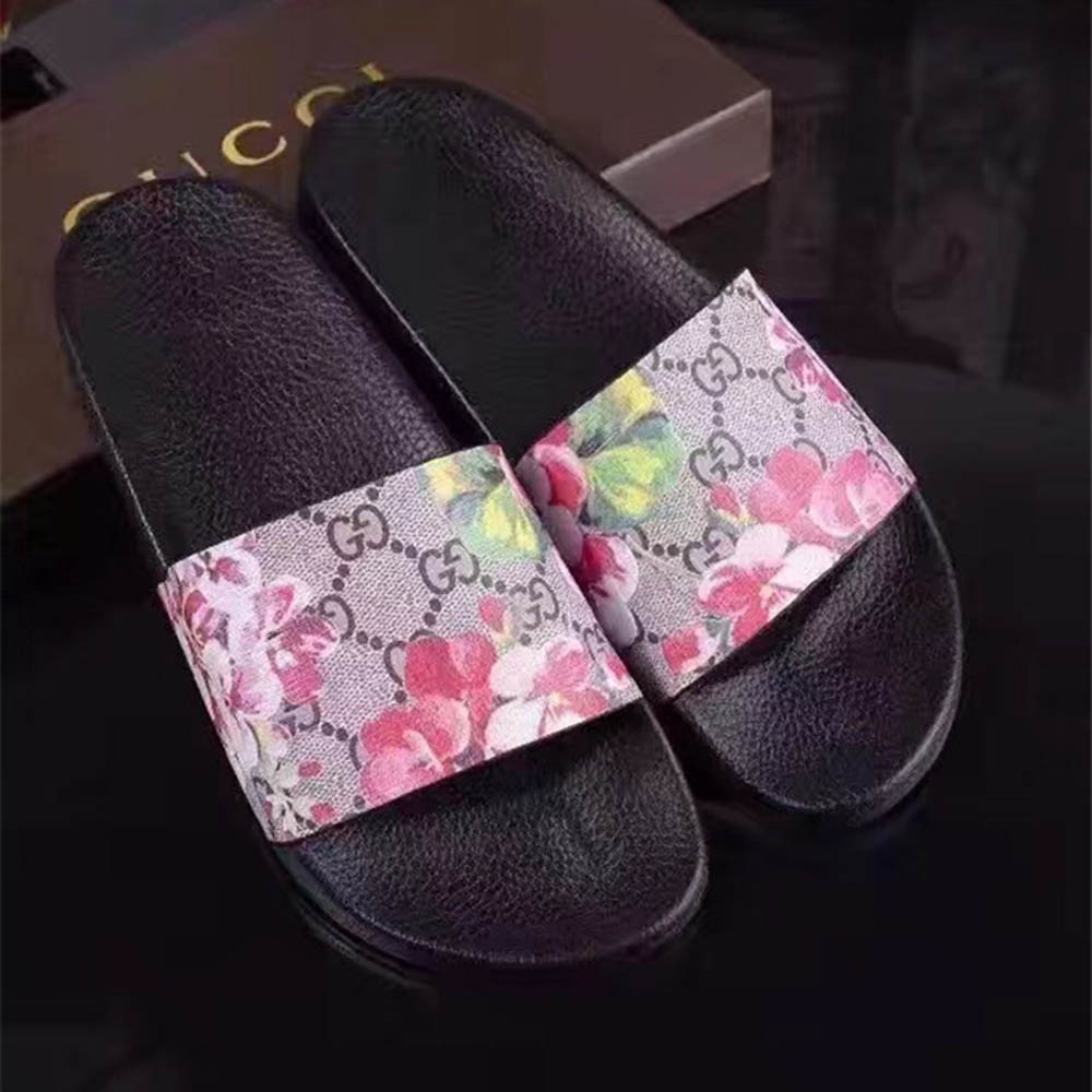 Gucci Bird And Flower Flip Flops - FashionPlug
