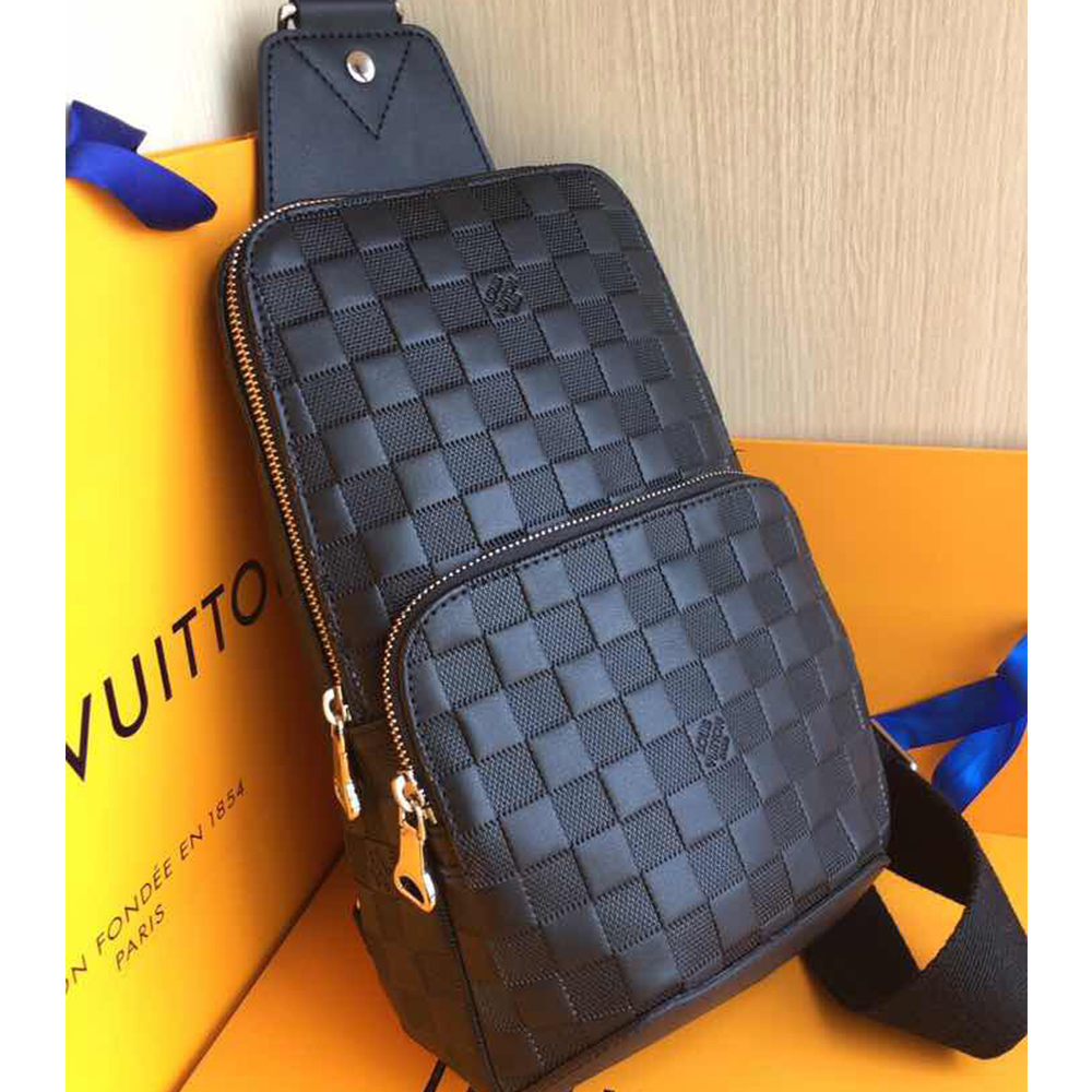 Louis Vuitton Black Argyle Bag - FashionPlug