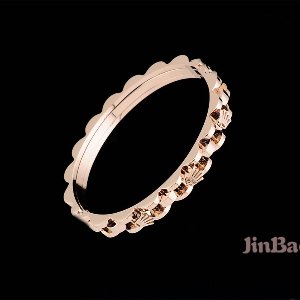 Rolex Bracelet In Rose Gold - FashionPlug