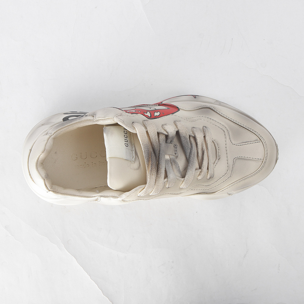 Gucci Rhyton Sneaker With Mouth Print - FashionPlug