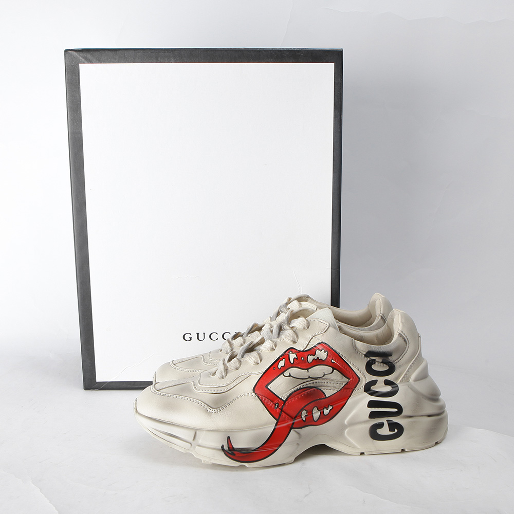Gucci Rhyton Sneaker With Mouth Print - FashionPlug