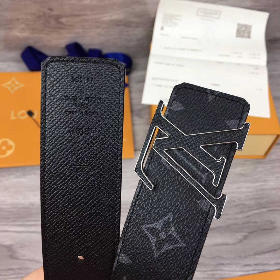 Louis Vuitton Initiales Reversible Belt In Black - FashionPlug