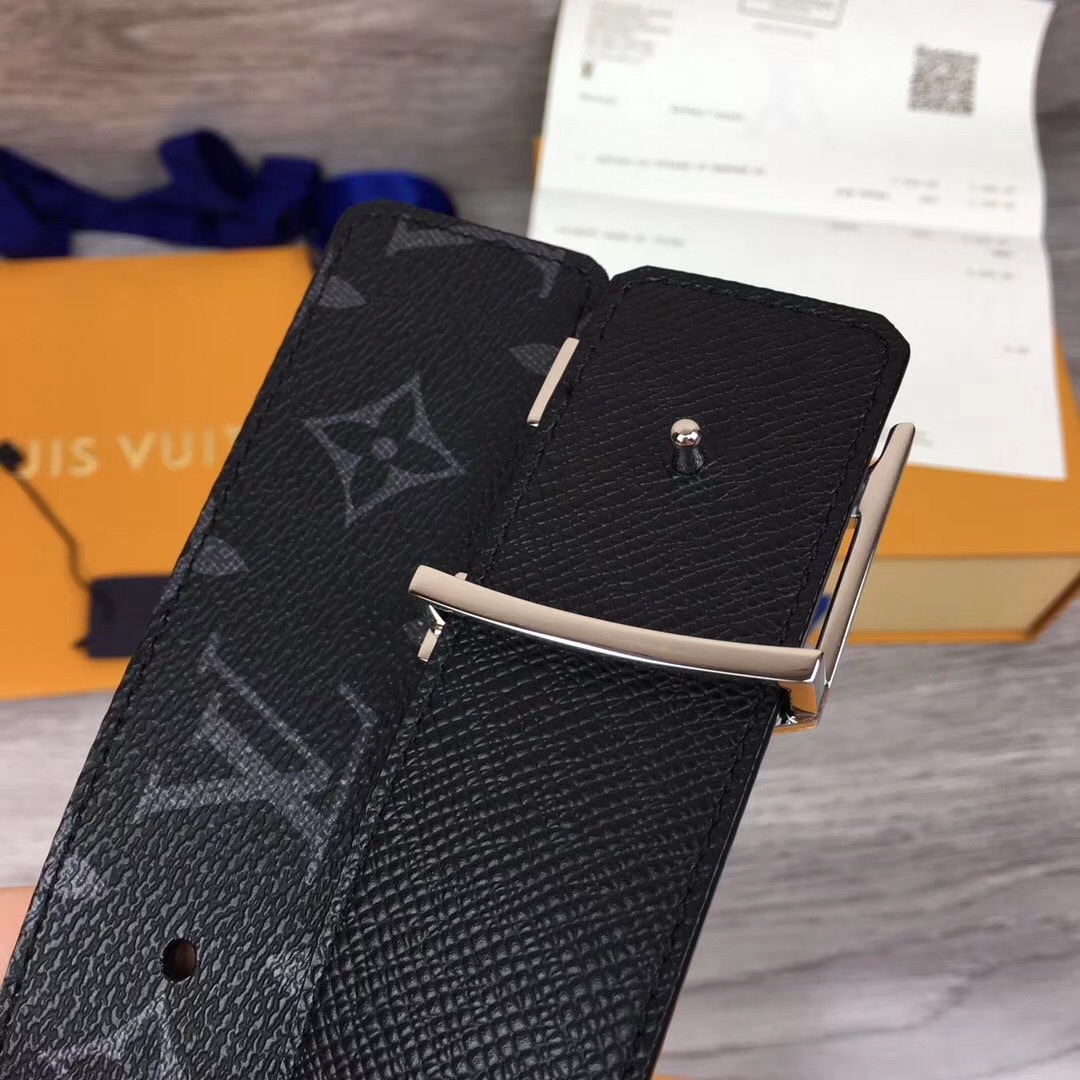 Louis Vuitton Initiales Reversible Belt In Black - FashionPlug