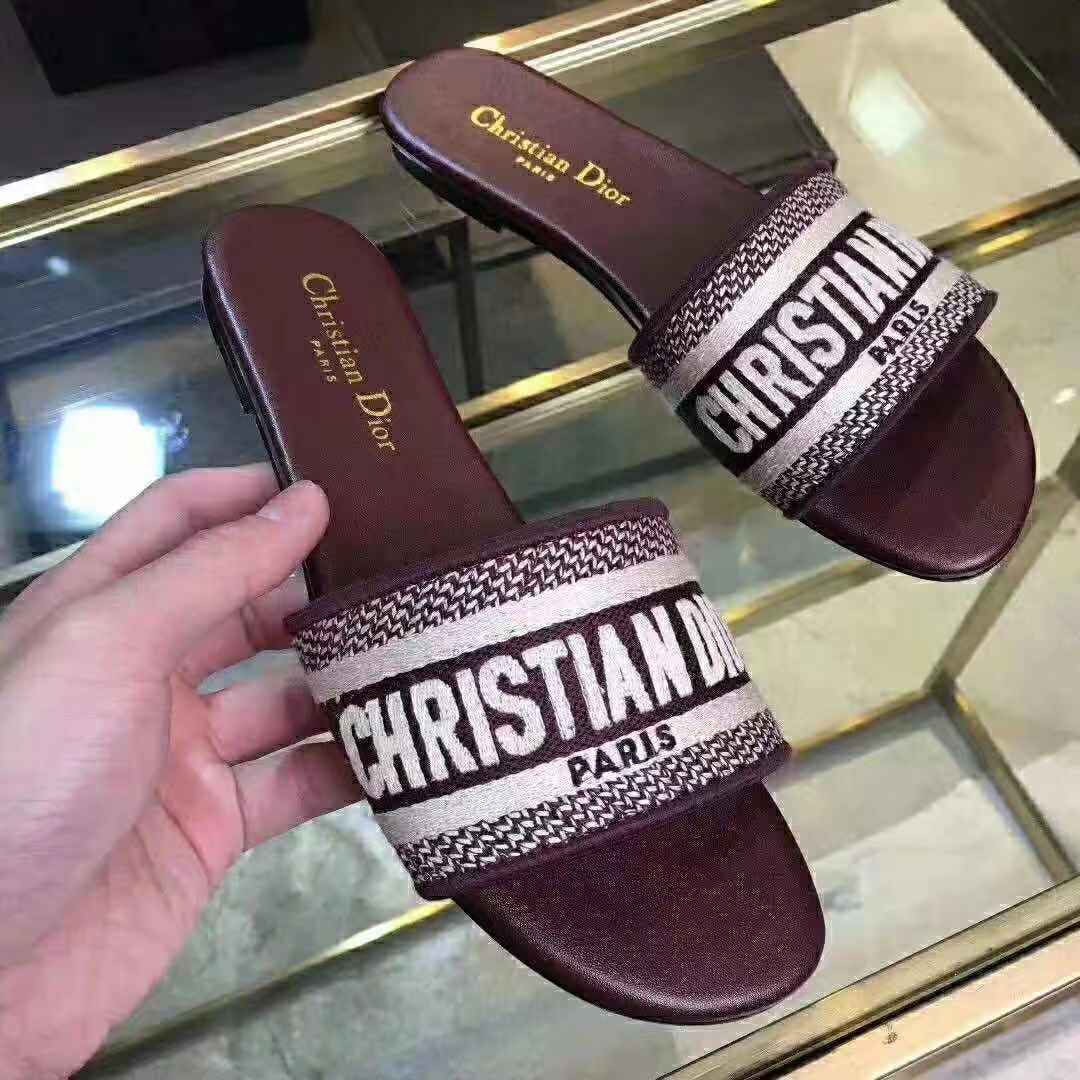 Dior Dway Mule In Embroidered Cotton - FashionPlug
