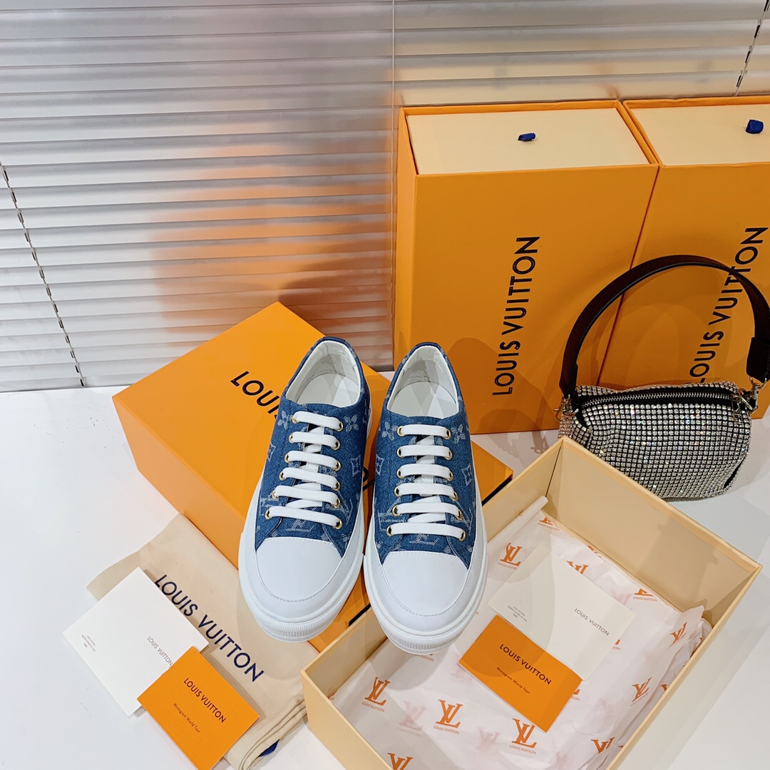 Louis Vuitton Monogram Sneaker - FashionPlug