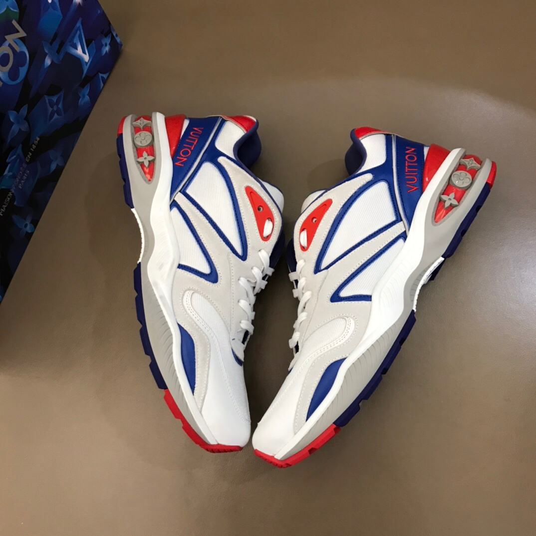 Louis Vuitton Men's Sneaker  - FashionPlug