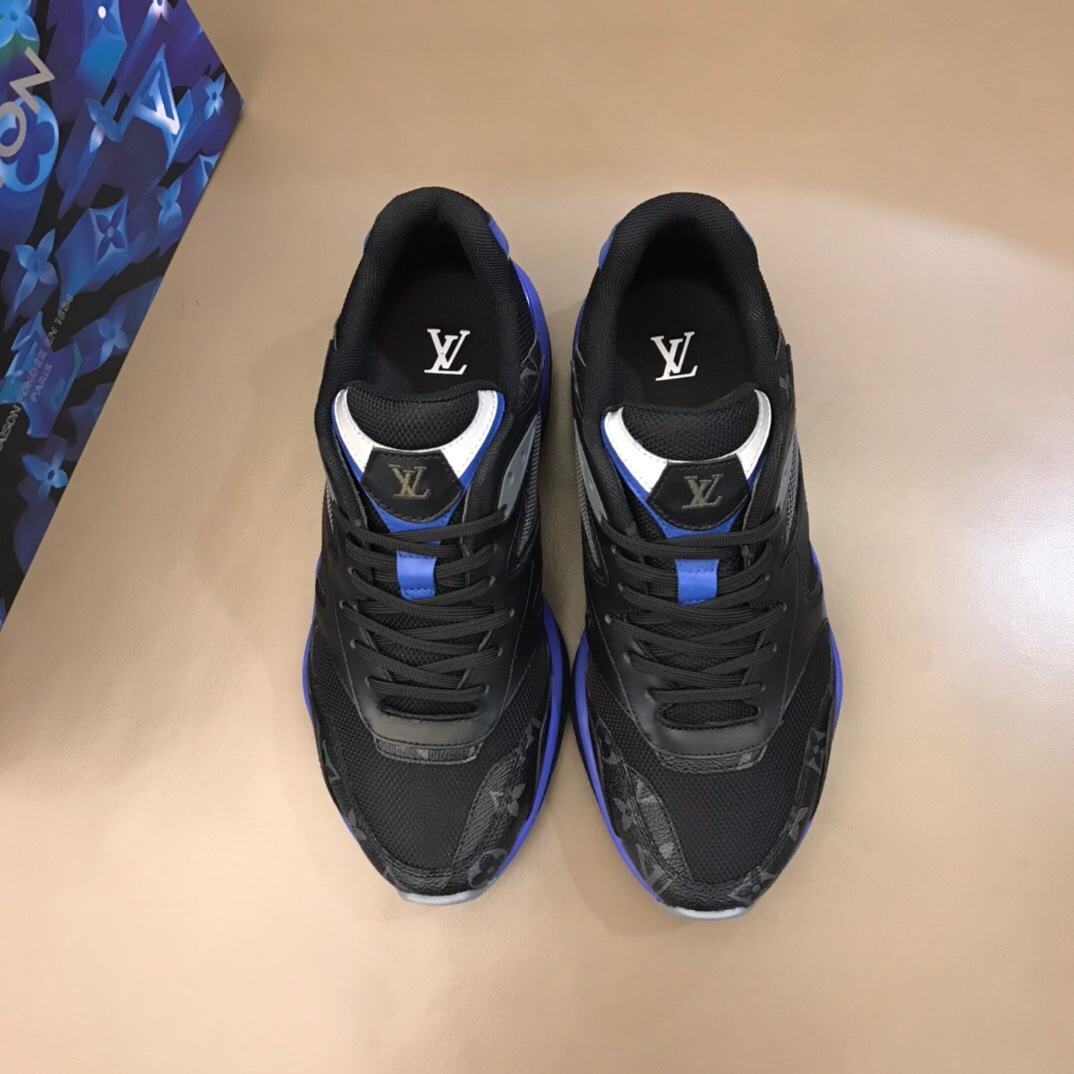 Louis Vuitton Men's Sneaker  - FashionPlug