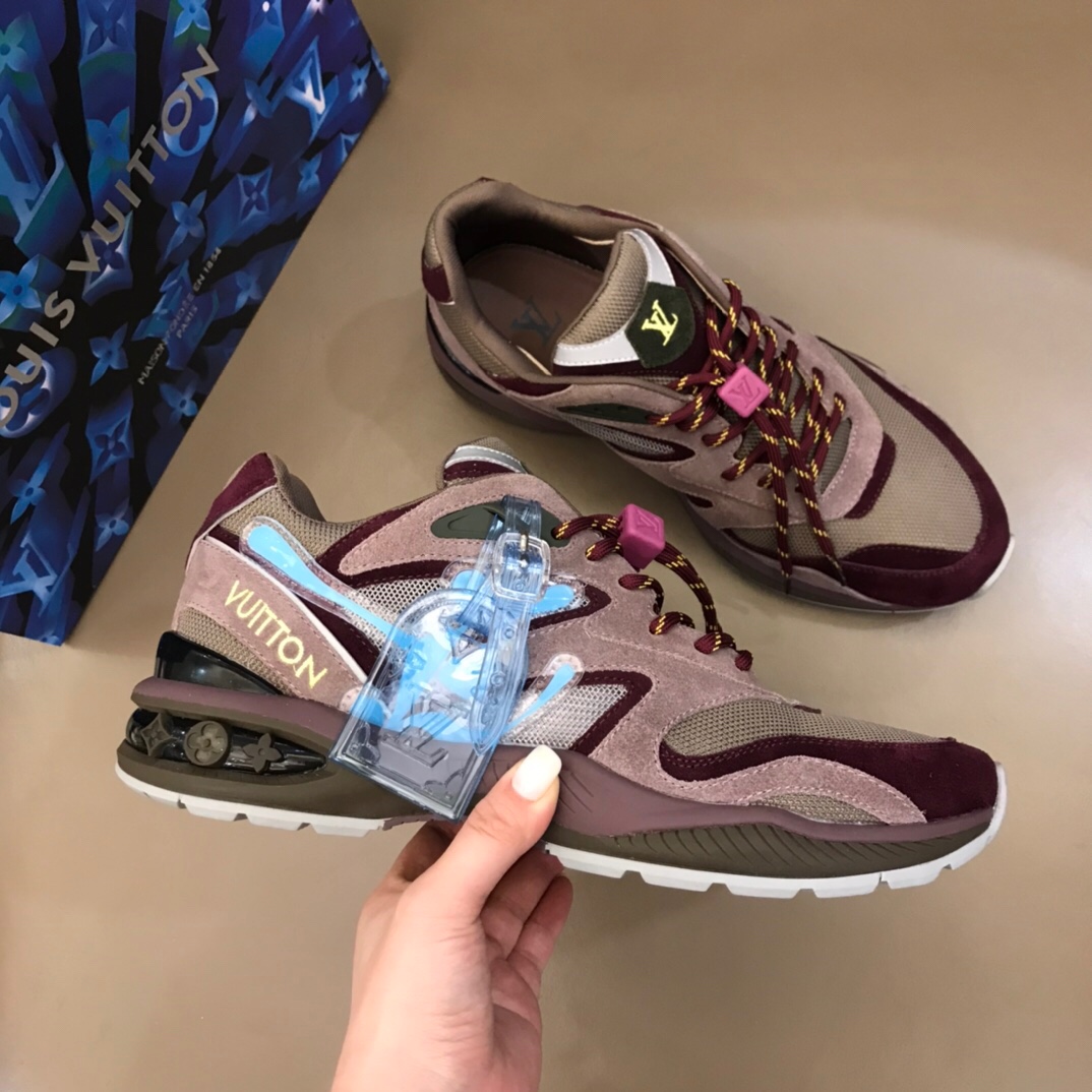 Louis Vuitton Men's Sneaker  - FashionPlug