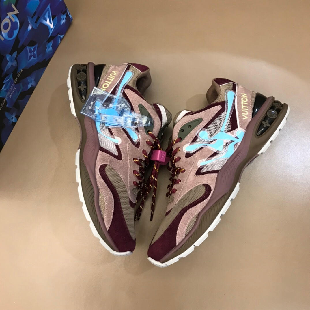 Louis Vuitton Men's Sneaker  - FashionPlug