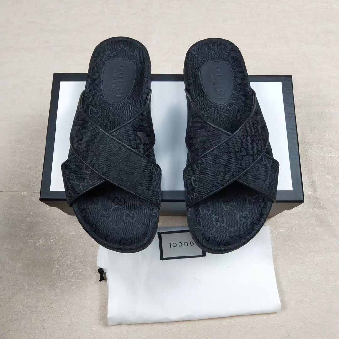 Gucci Men's GG Slide Sandal - FashionPlug