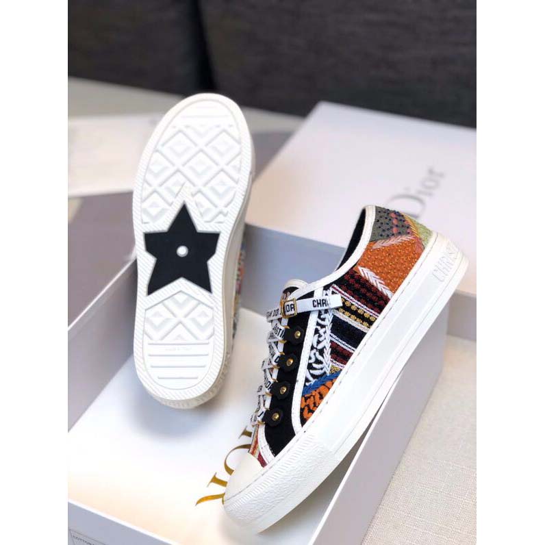 Dior Walk'n'Dior Sneaker - FashionPlug