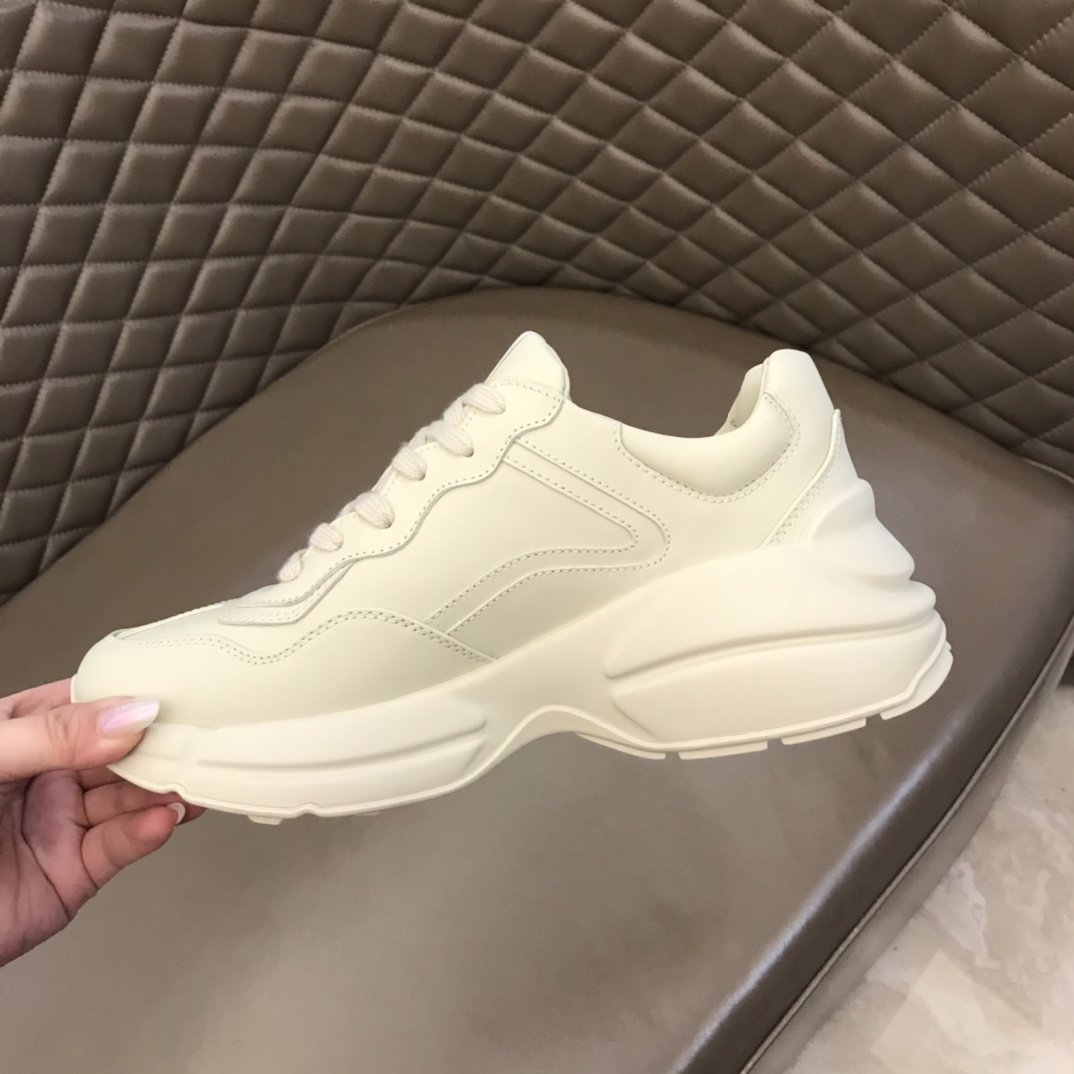 Gucci Disney Donald Duck Print Sneaker - FashionPlug