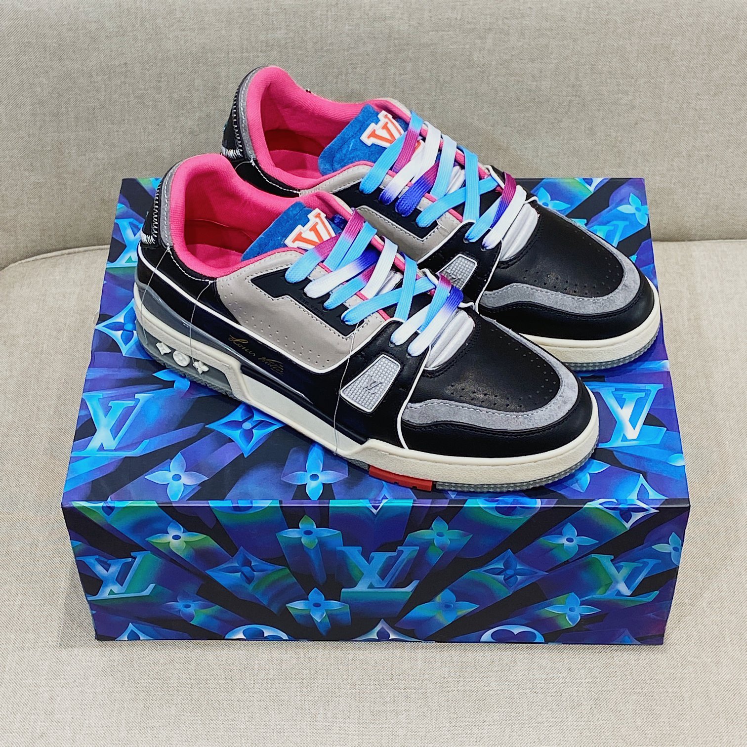 Louis Vuitton Trainer Sneaker - FashionPlug
