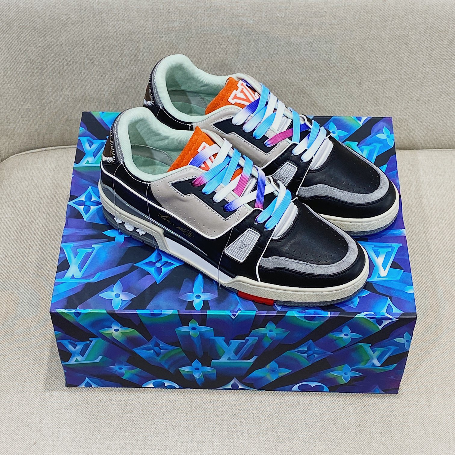 Louis Vuitton Trainer Sneaker - FashionPlug