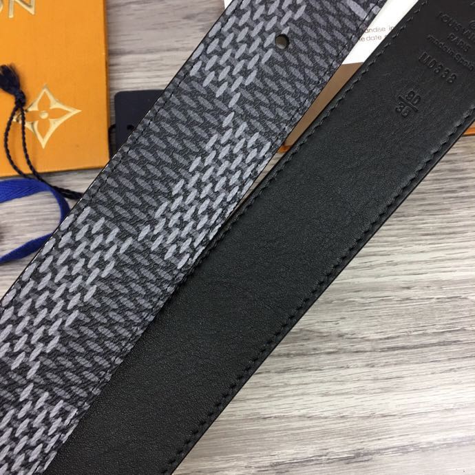 Louis Vuitton Damier Print 40MM Belt - FashionPlug
