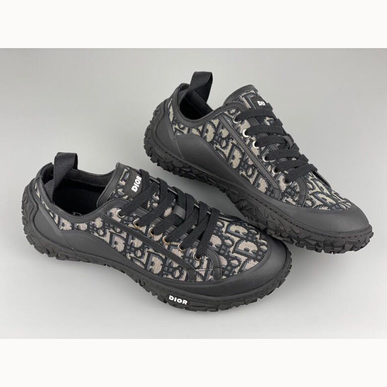 Dior B28 Low-Top Sneaker  - FashionPlug