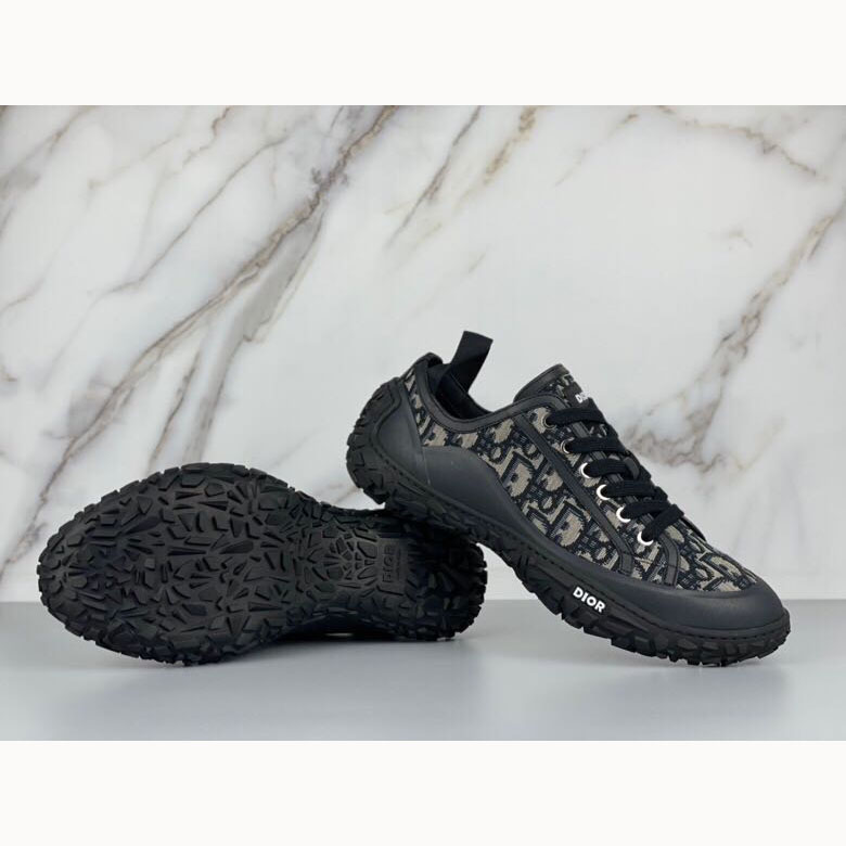 Dior B28 Low-Top Sneaker  - FashionPlug
