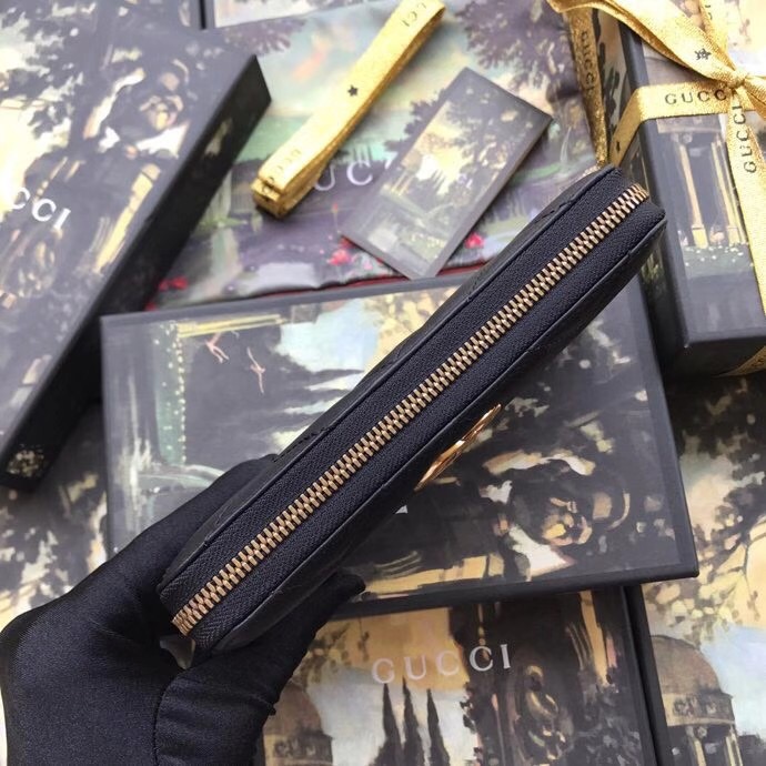 Gucci Black Leather Wallet With Interlocking G - FashionPlug