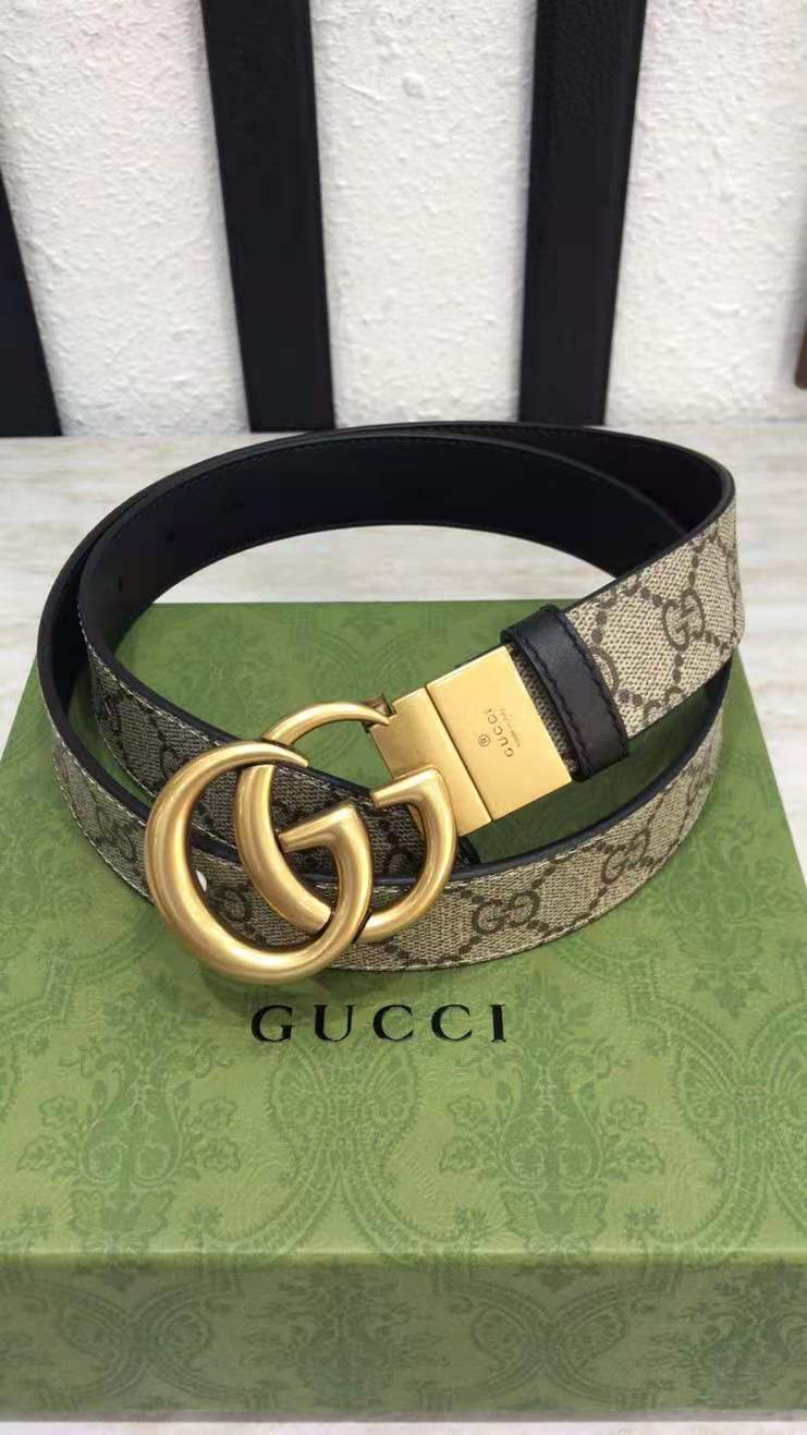 Gucci GG Reversible Belt  - FashionPlug