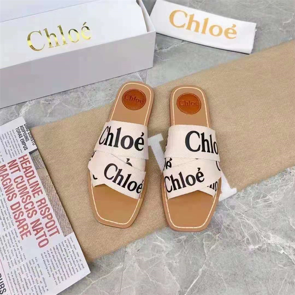 Chloe Logo Printed Sandals - FashionPlug