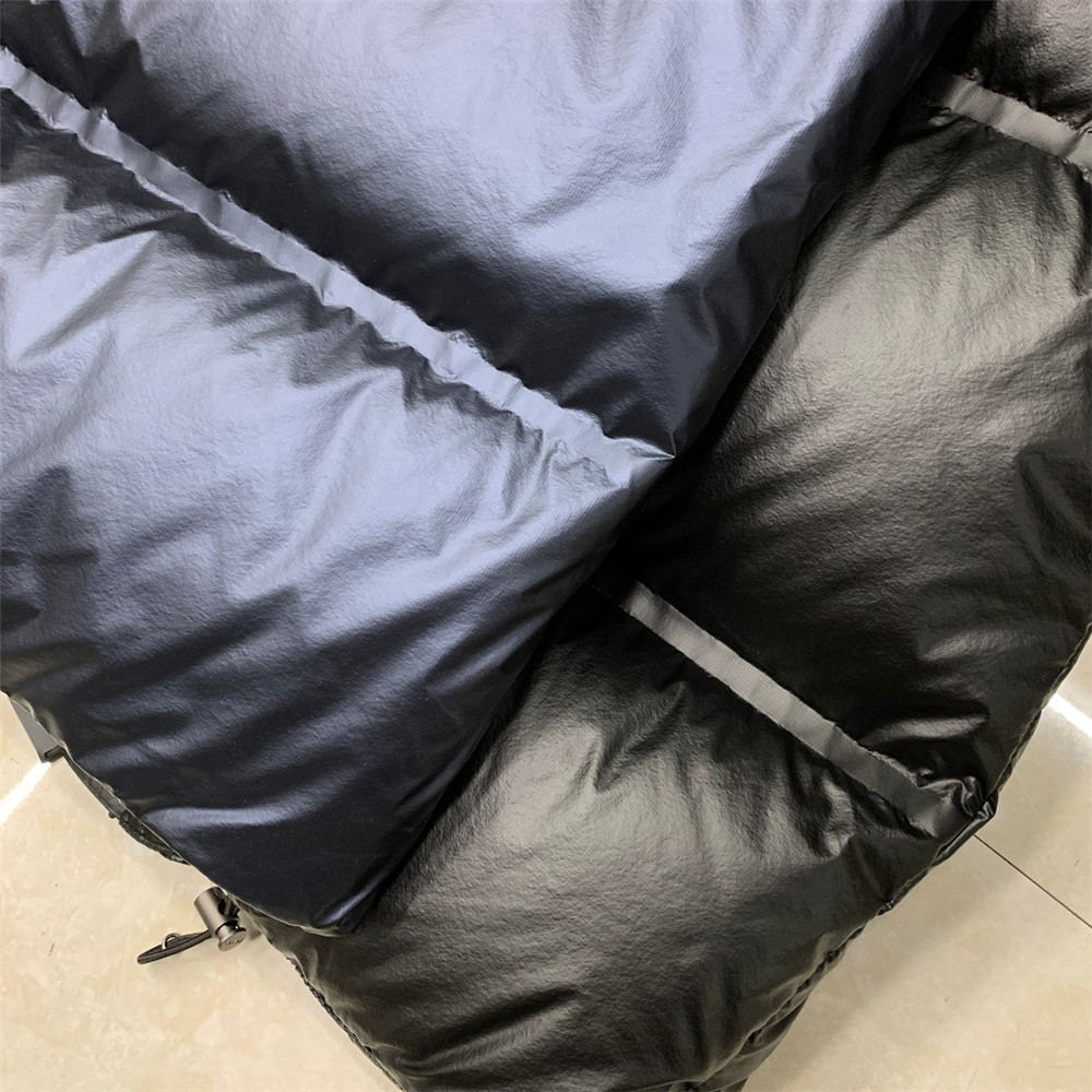 Prada Logo Print Zipper Down Jacket(Inseparable Hat) - FashionPlug