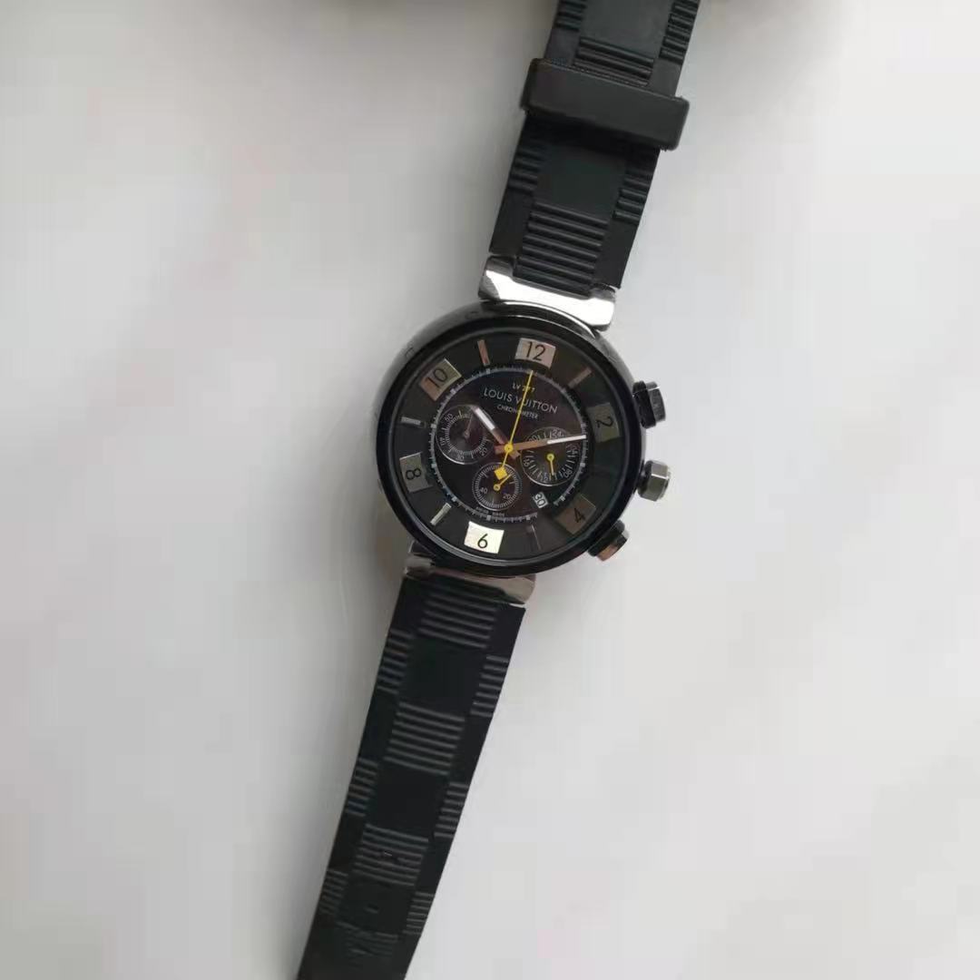 Louis Vuitton Watch - FashionPlug