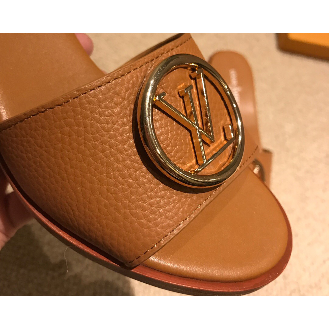 Louis Vuitton Women's Monogram Sandals - FashionPlug
