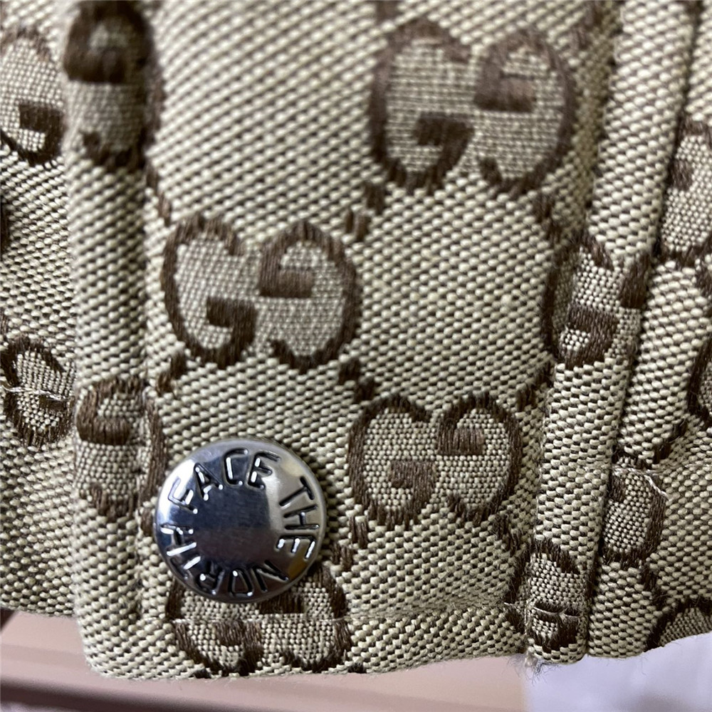 Gucci x The North Face Coat(Grey Zip) - FashionPlug