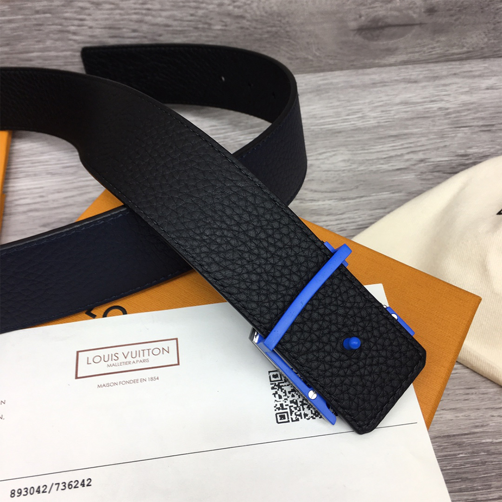 Louis Vuitton 40MM Belt In Black With Blue Buckle - FashionPlug