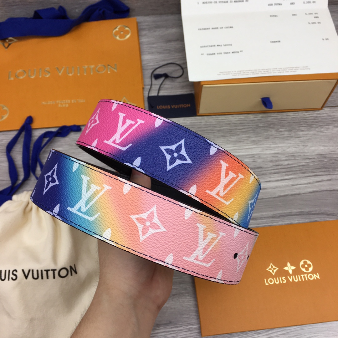 Louis Vuitton Shape 40MM Reversible Belt - FashionPlug