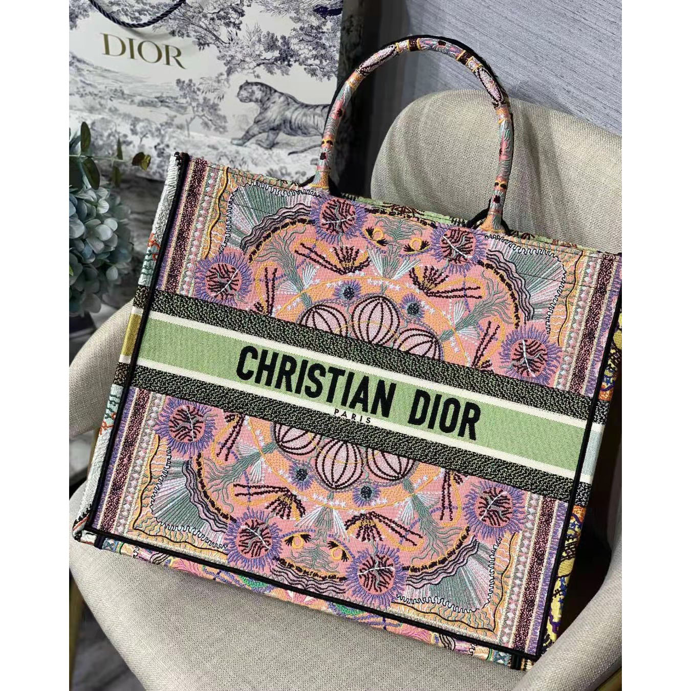 Dior  Totebag (Size: 41.5-34.5-16) - FashionPlug