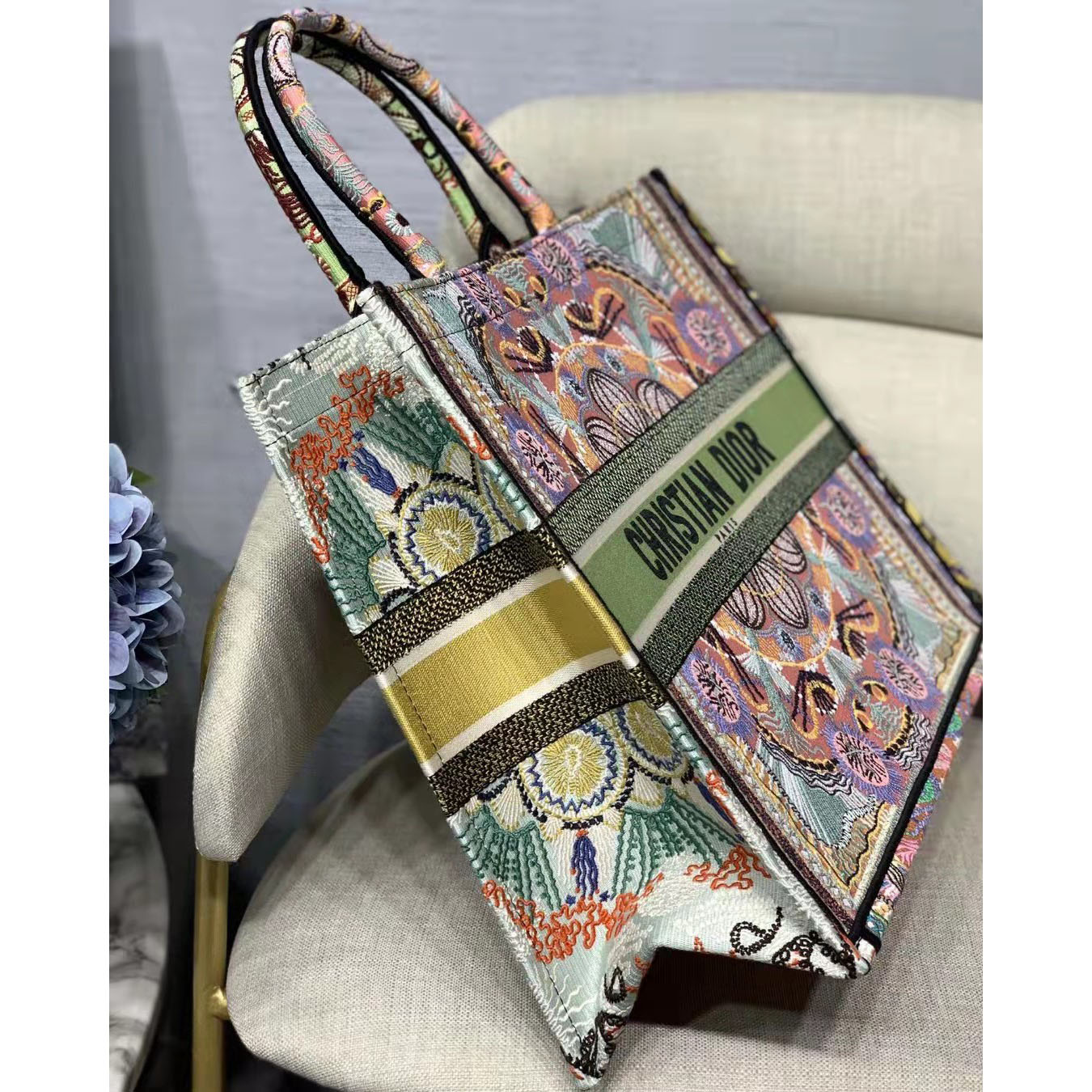 Dior  Totebag (Size: 41.5-34.5-16) - FashionPlug
