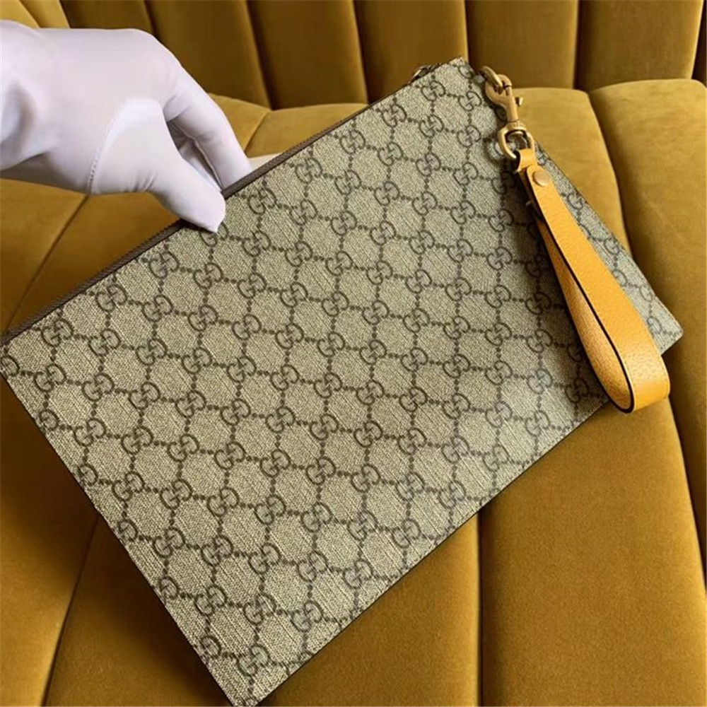 Gucci  GG Clutch Bag (30.5-21-1.5cm) - FashionPlug