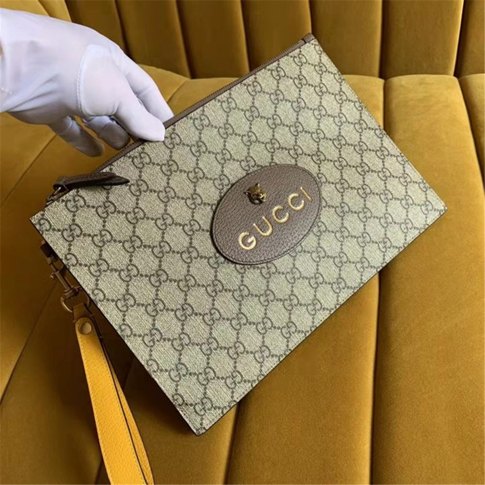 Gucci  GG Clutch Bag (30.5-21-1.5cm) - FashionPlug