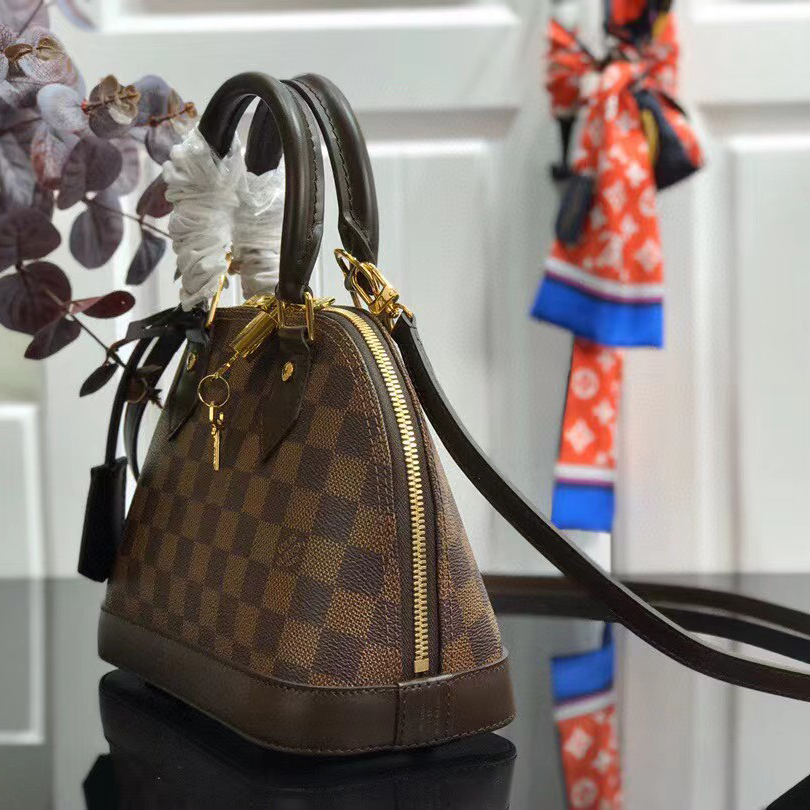 Louis Vuitton  Brown Shoulder Bag （23.5-17.5-11.5CM） - FashionPlug