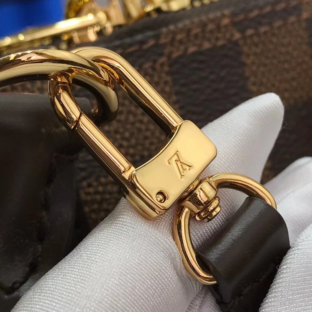 Louis Vuitton  Brown Shoulder Bag （23.5-17.5-11.5CM） - FashionPlug