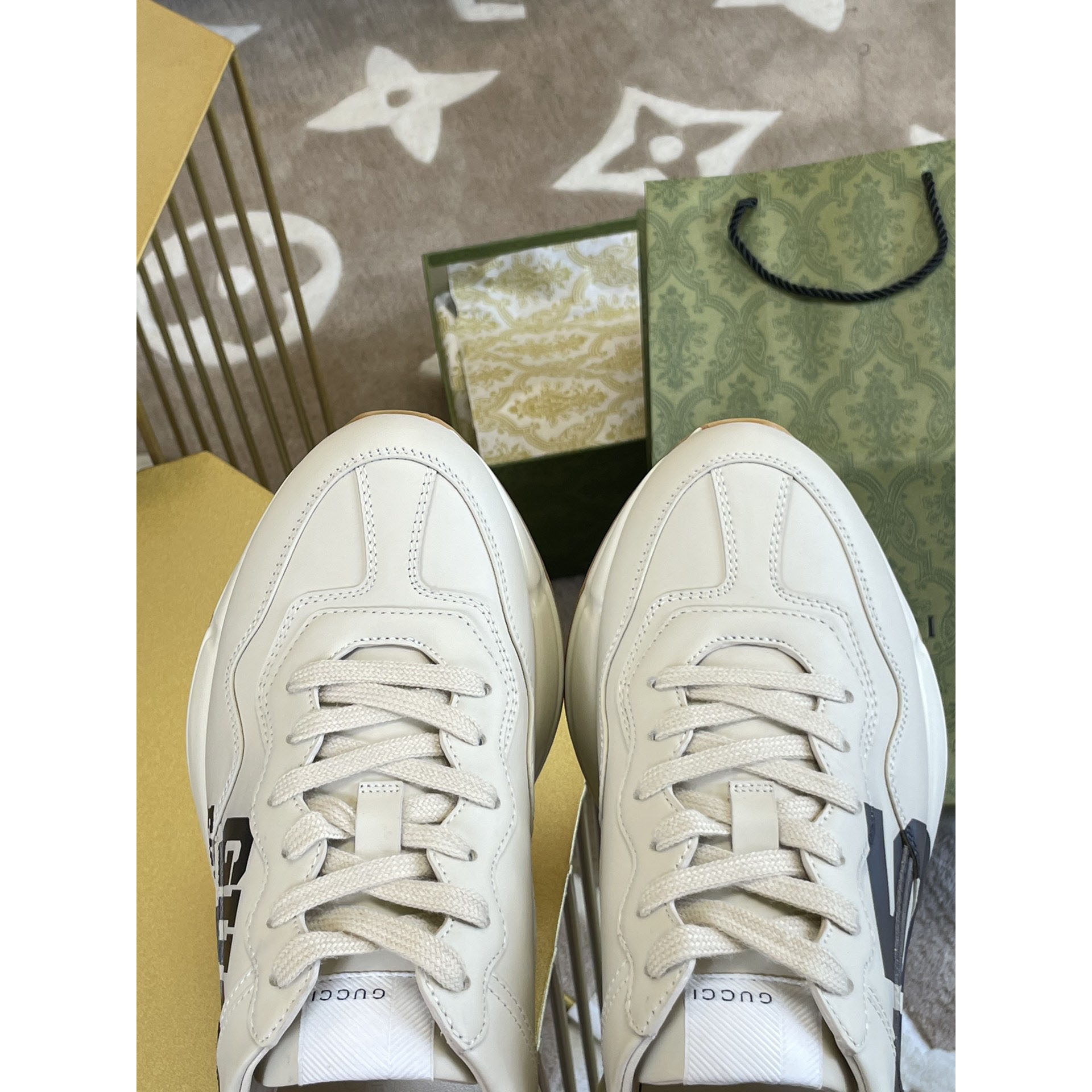 Gucci Men's Sneaker  - FashionPlug