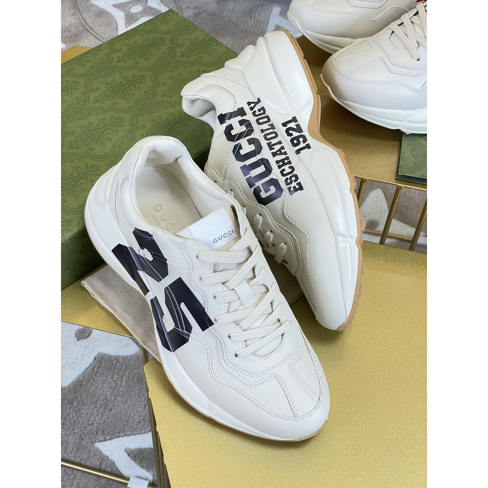 Gucci Men's Sneaker  - FashionPlug