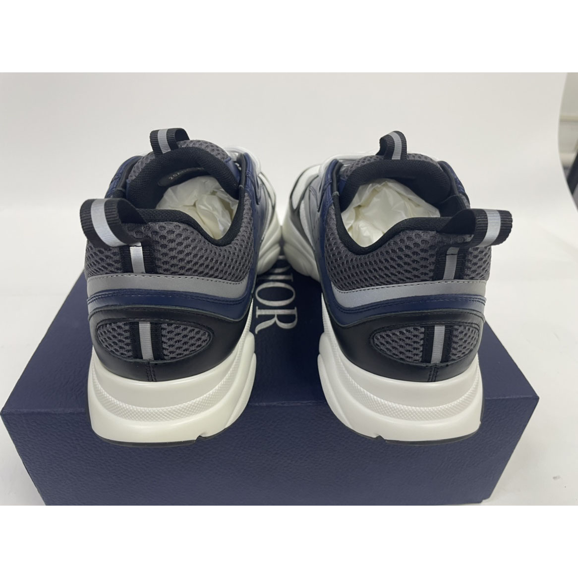 Dior [Limited Version] B22 Sneaker  - FashionPlug