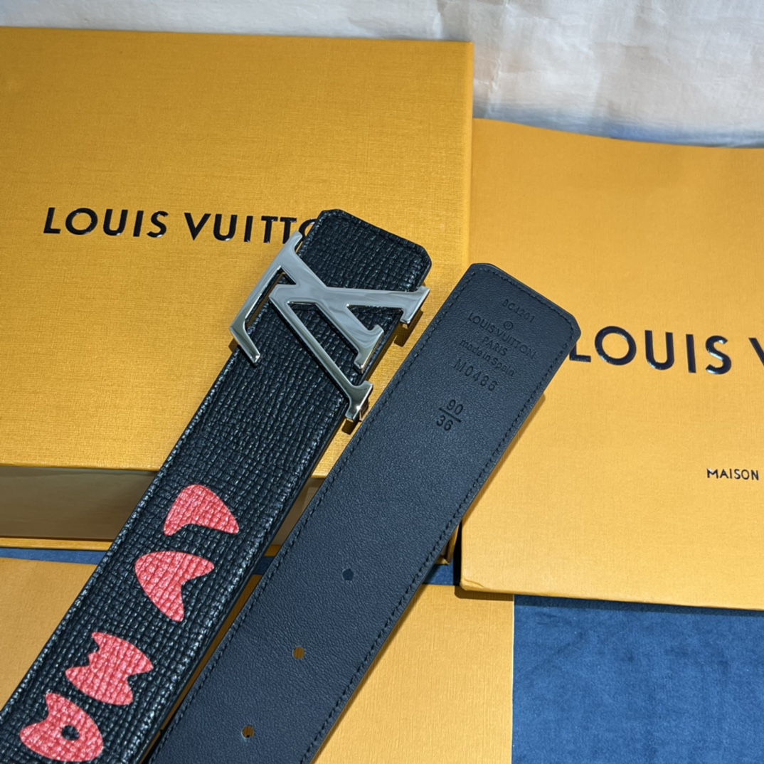 Louis Vuitton Gradient Shape 40MM Reversible Belt - FashionPlug