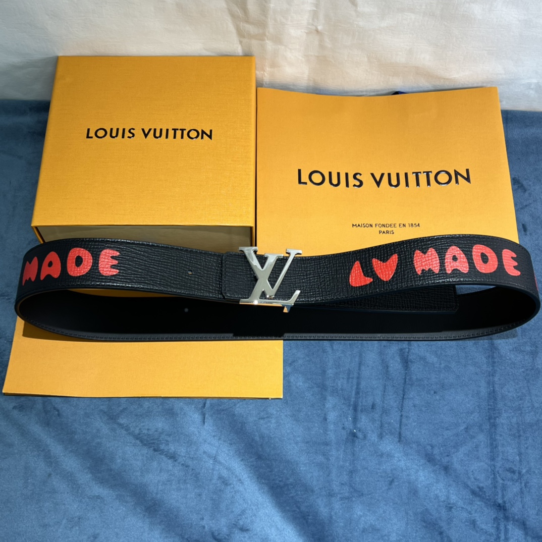 Louis Vuitton Gradient Shape 40MM Reversible Belt - FashionPlug