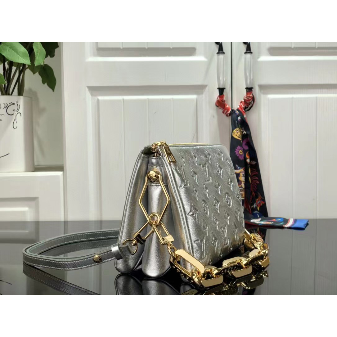 Louis Vuitton  BB Handbag （21 x 16 x 7cm） - FashionPlug