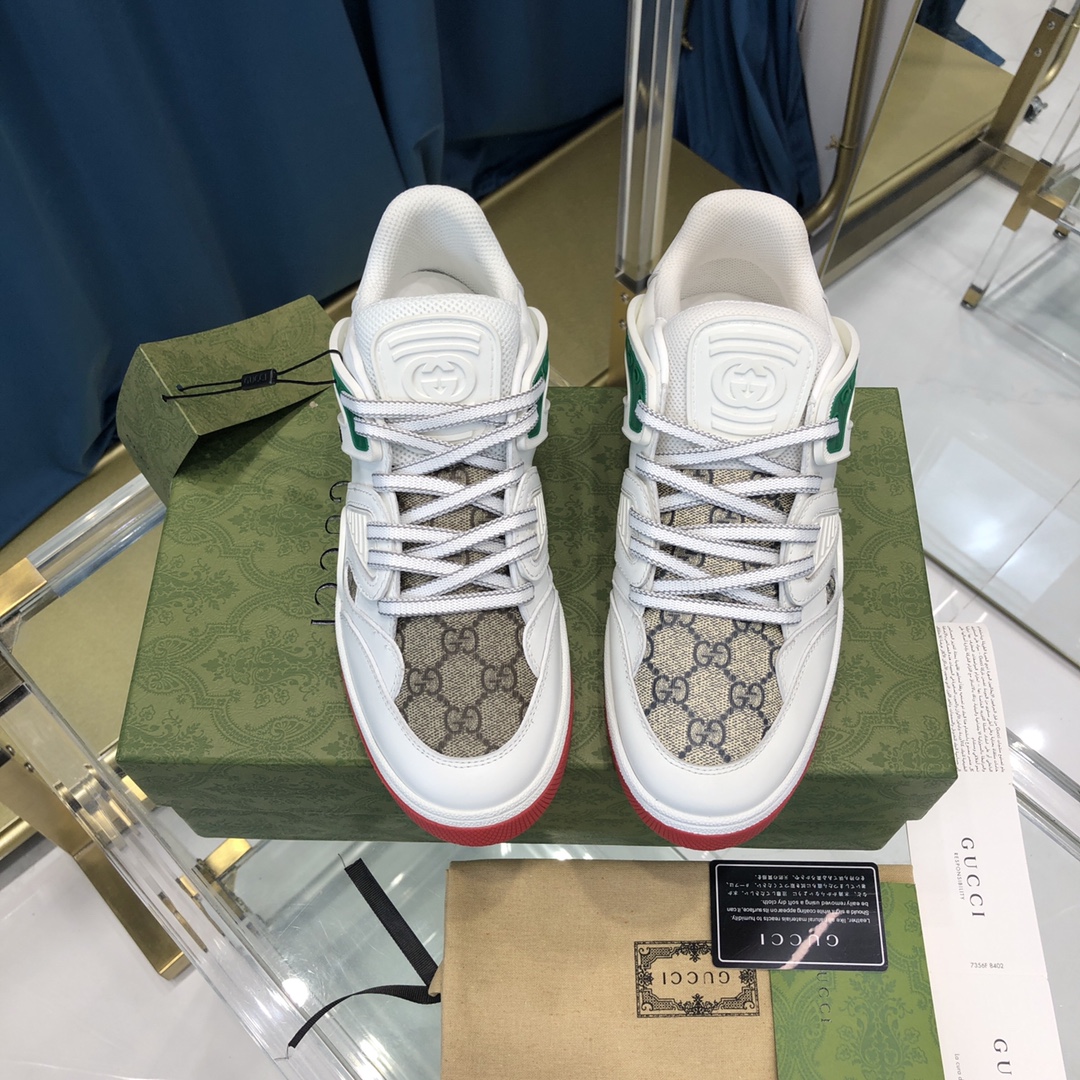 Gucci  Men's Gucci  Basket sneaker with lnterlocking G  - FashionPlug