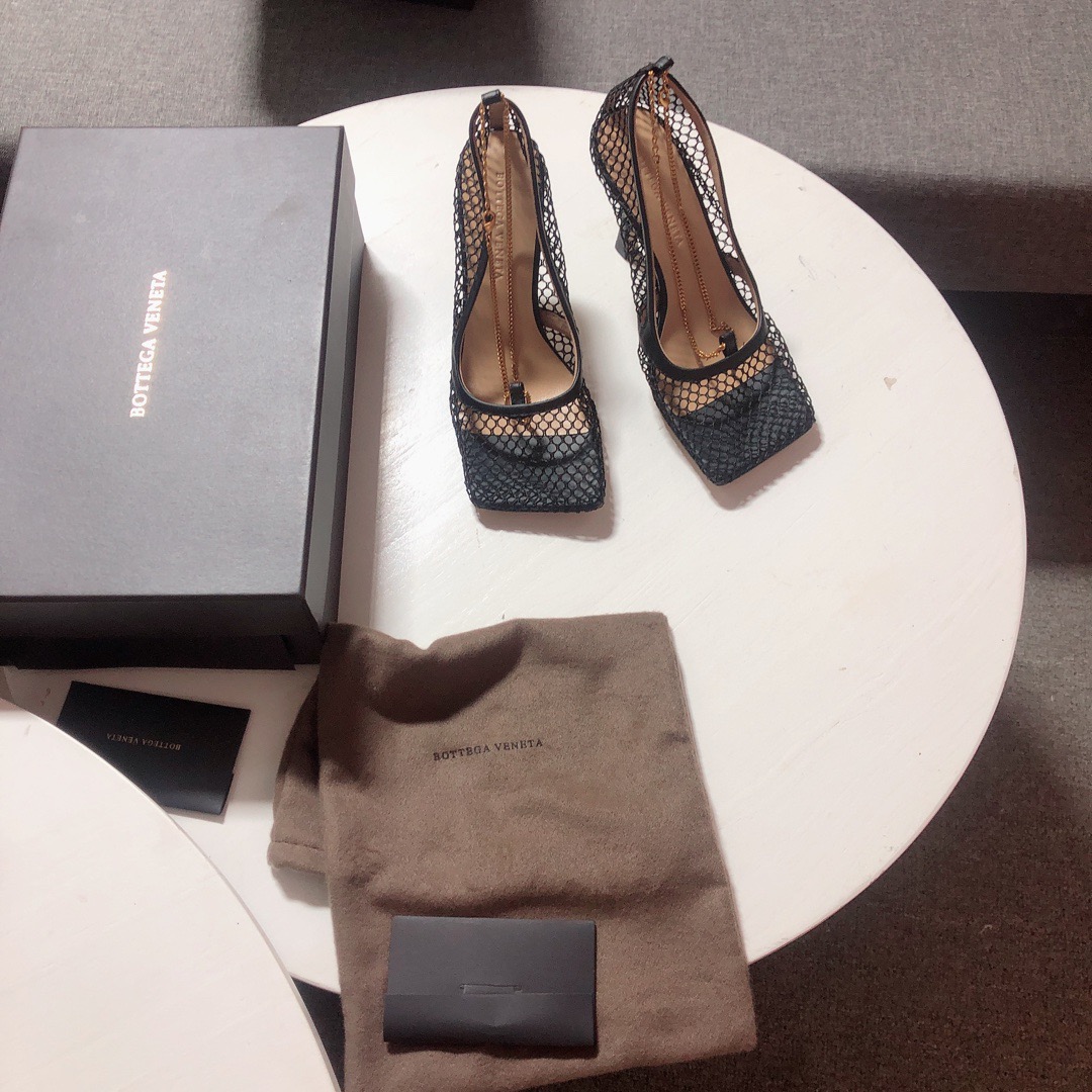 Bottega Veneta leather-trimmed mesh Heels - FashionPlug