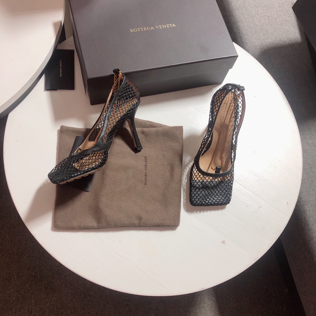 Bottega Veneta leather-trimmed mesh Heels - FashionPlug