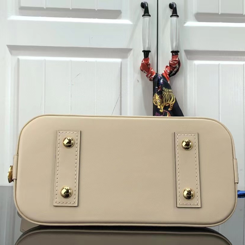 Louis Vuitton Alma BB Patent Leather Handbag(23.5-11.5-7.5) - FashionPlug