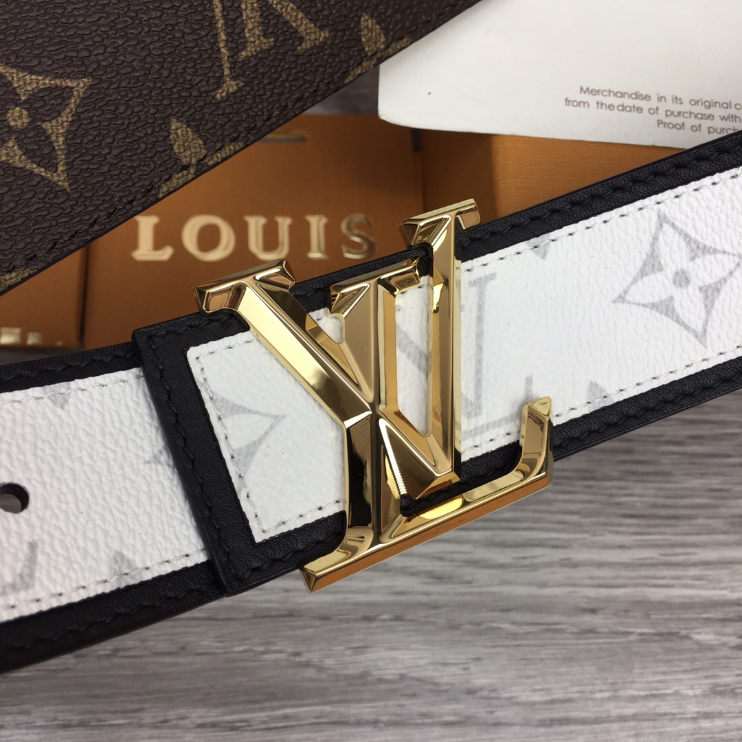 Louis Vuitton Shape 40MM Reversible Belt - FashionPlug