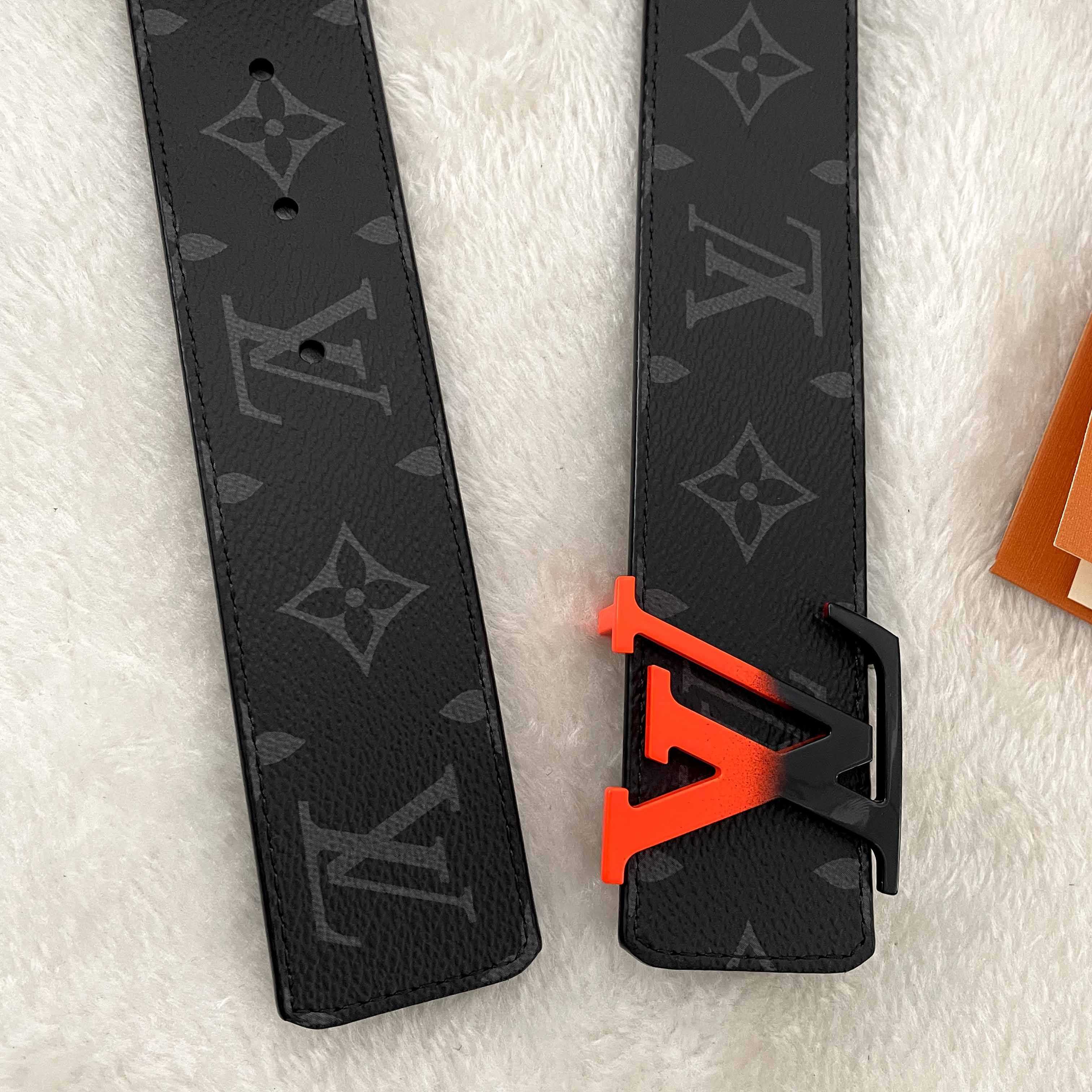 Louis Vuitton Shape 40MM Reversible Belt - FashionPlug