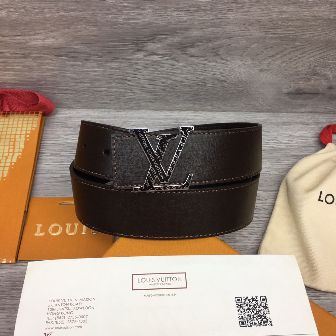 Louis Vuitton Shape 40MM Reversible Belt - FashionPlug