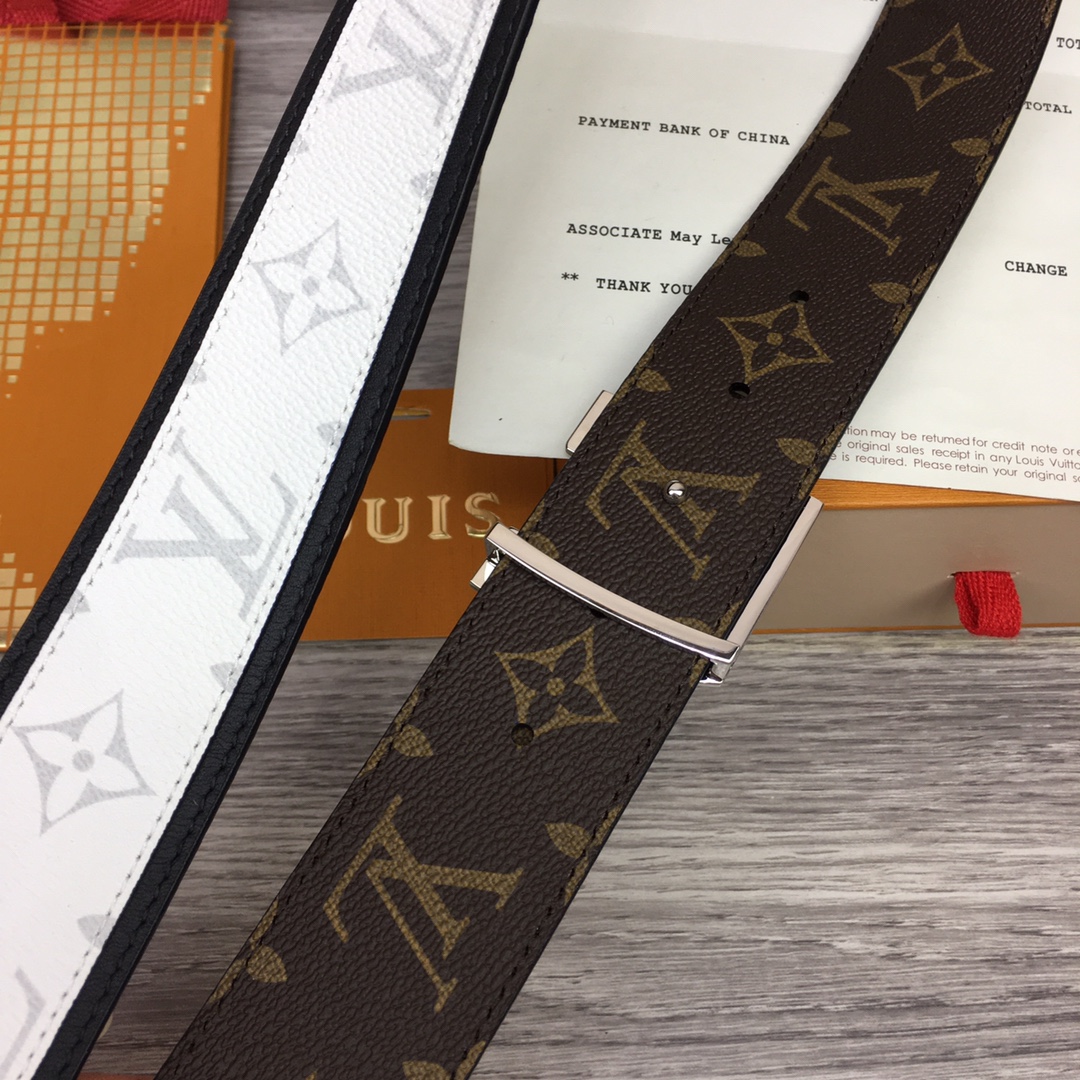 Louis Vuitton Shape 40MM Reversible Belt - FashionPlug